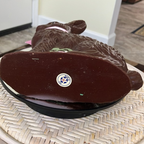 VINTAGE SC  FAUX CHOCOLATE RESIN HAND PAINTED RABBIT PINK BOW & FLOWERS USA MADE - Picture 5 of 15